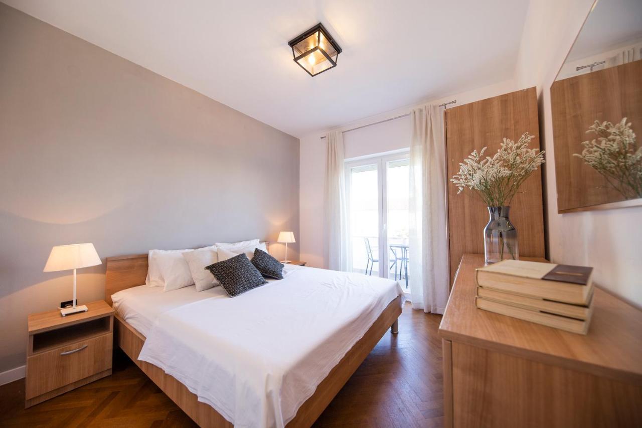 Apartment Dorotea'S Place Zadar Bagian luar foto